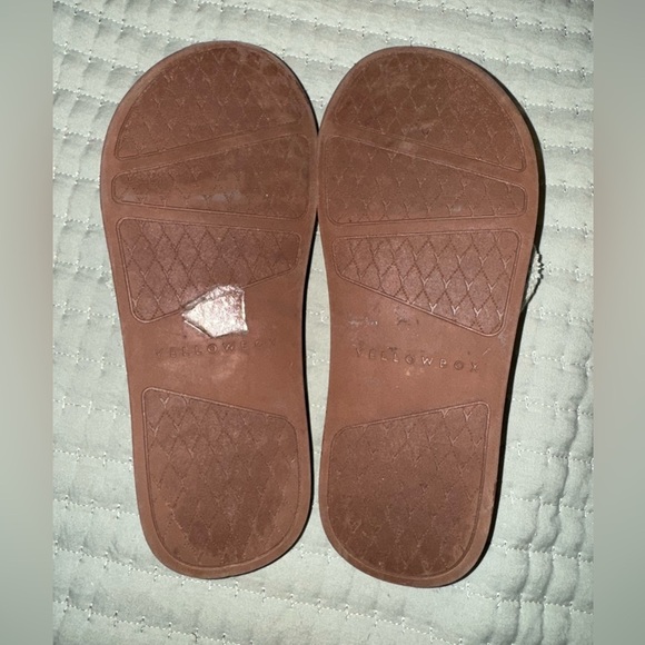 Yellow Box Gerri Sandals in Sage color. Size 7.5. Worn once EUC - Picture 7 of 9